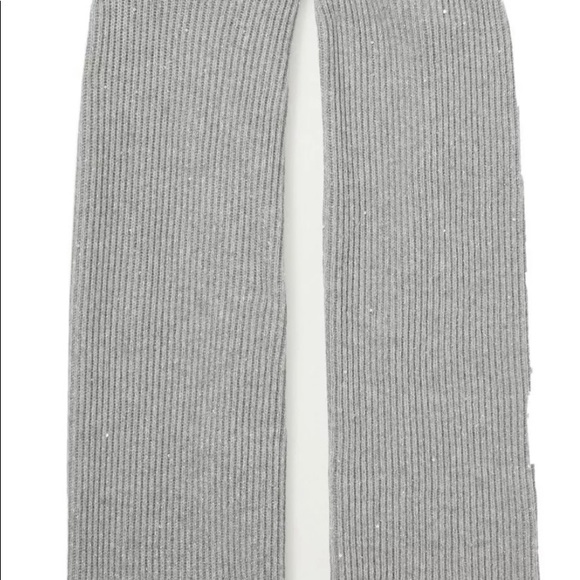 Brunello  Cucinelli Sequin Ebellished Ribbed Gray Knit Scarf - Picture 3 of 3